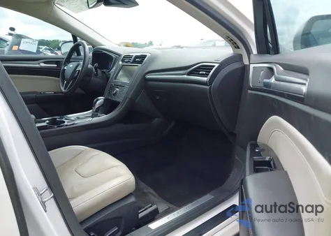 2015 Ford Fusion Hybrid Titanium from USA, damaged, VIN 3FA6P0RU8FR237720